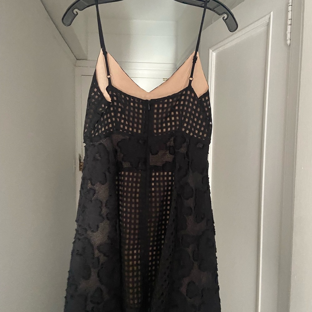 cutest LBD!! Size small, very flattering! great condition